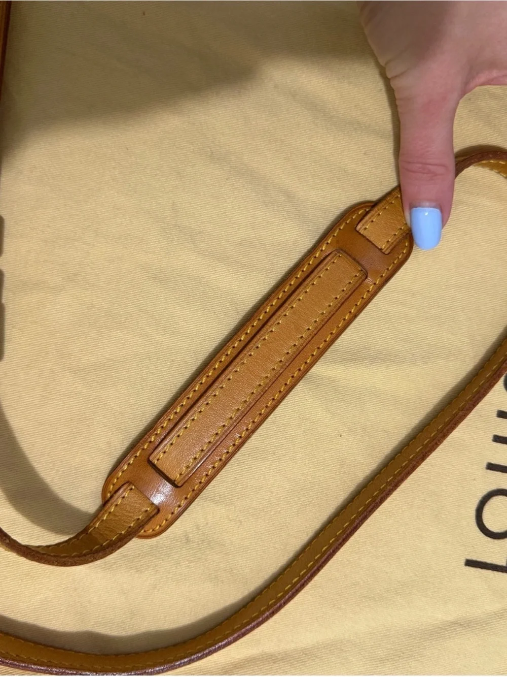 Louis Vuitton Chantelly GM